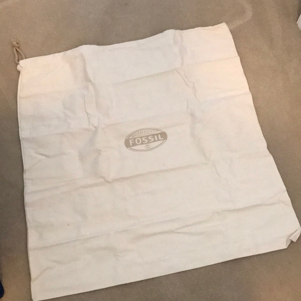 Fossil Bag Dust Cover